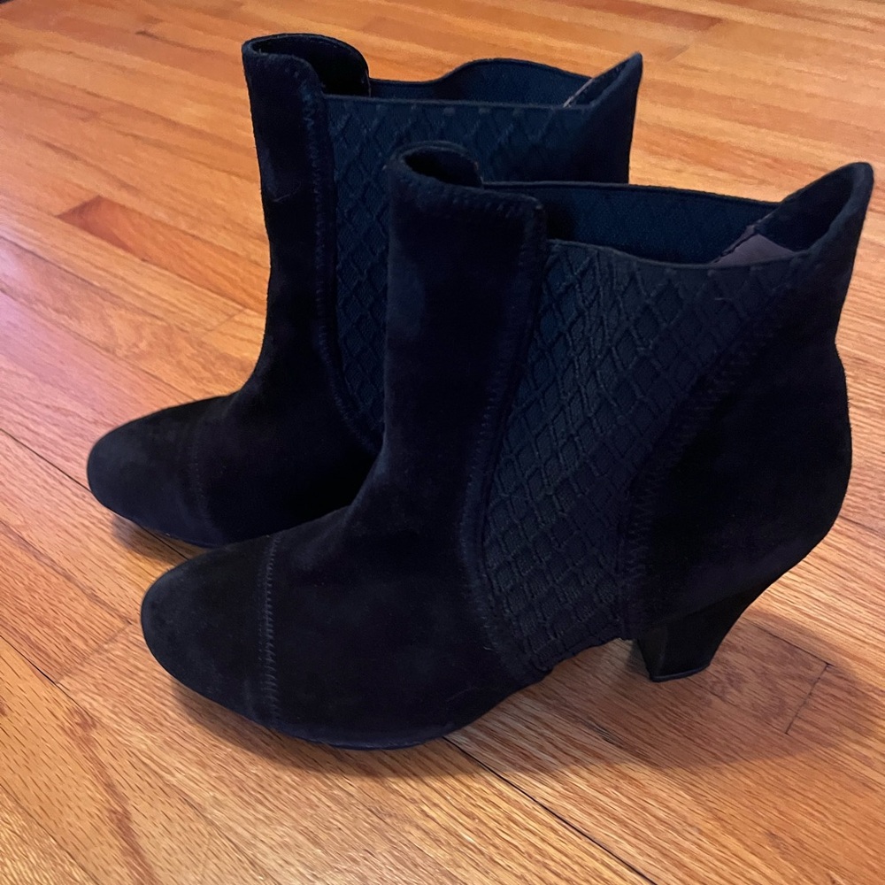 Elegant LDP Black Women's Ankle Boots